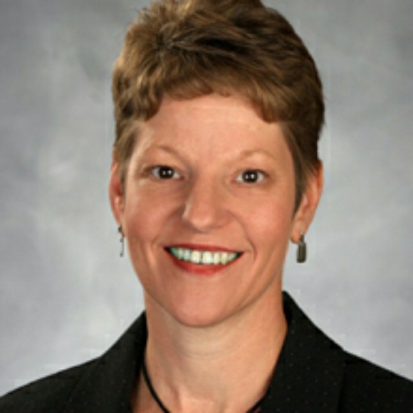 Meet your Posher, Patti - Picture 1 of 1